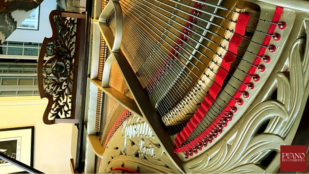 Piano à queue GAVEAU art nouveau palissandre 1905