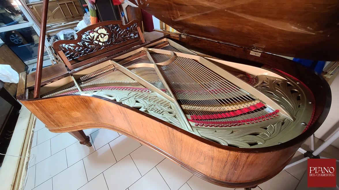 Piano à queue GAVEAU modèle 3 de salon Art Nouveau 1910