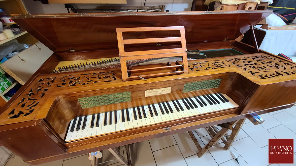 BROADWOOD & SONS piano carré 1843