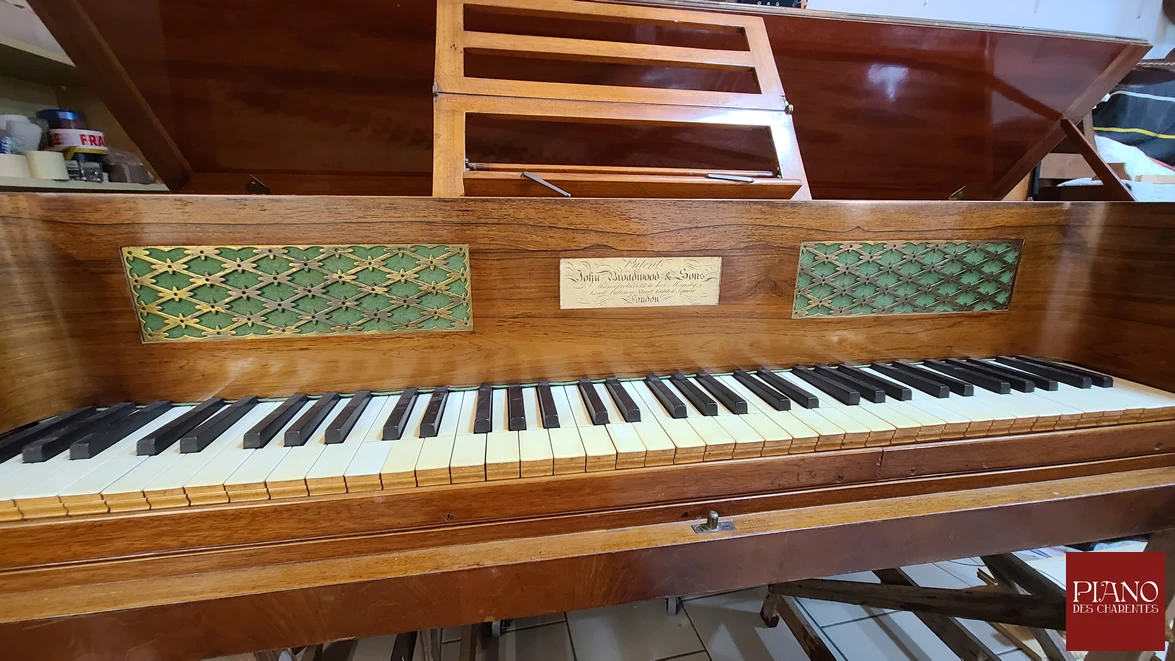 Piano carré BROADWOOD & SONS 1843